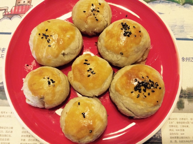 苏式榨菜鲜肉月饼
