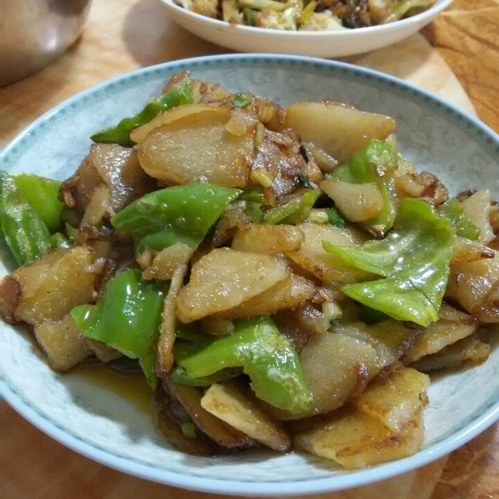 青椒炒土豆片