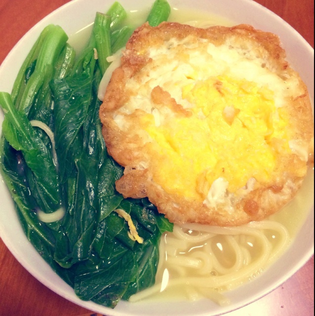 青菜鸡蛋面