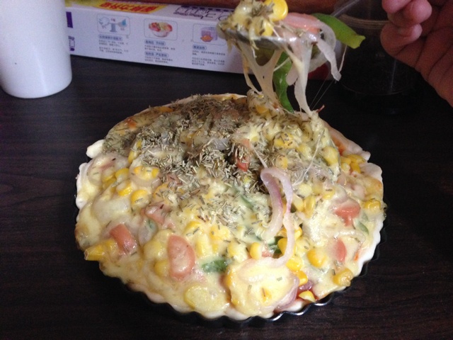 厚底鲜虾培根披萨