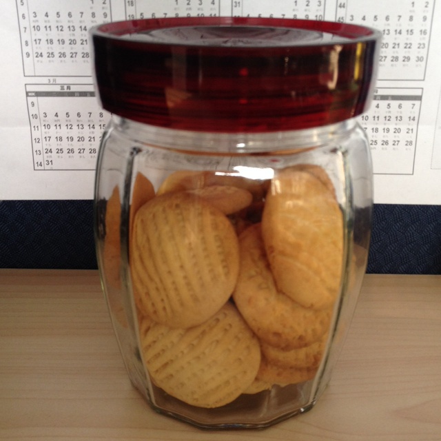 牛奶饼干