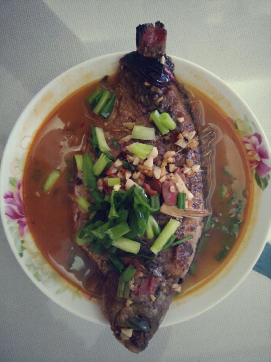 红烧鲫鱼
