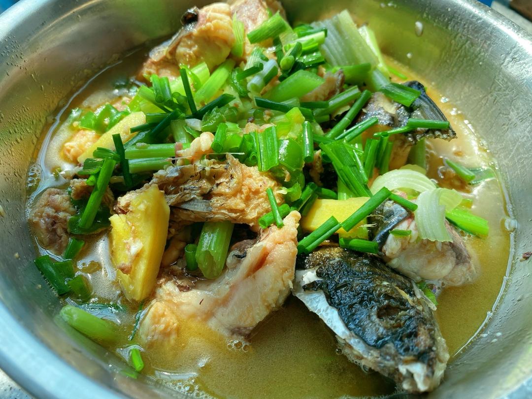 青椒煮鱼