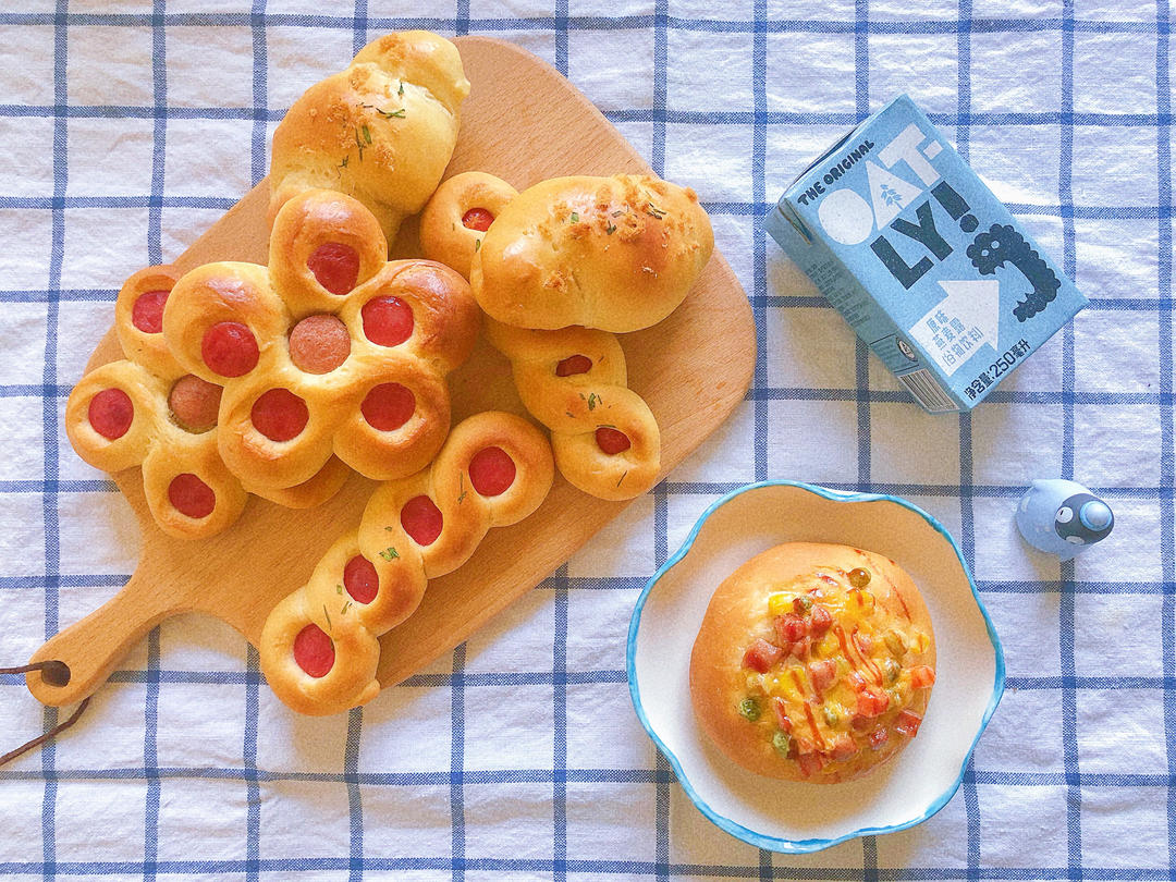 花朵肠仔包【松下微蒸烤箱DS900】