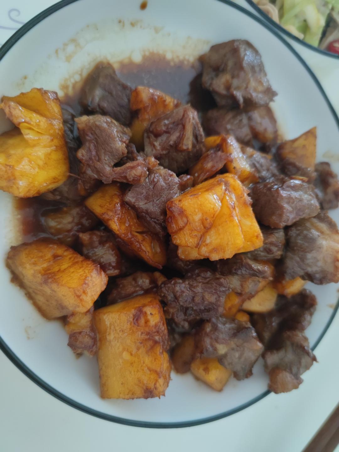 特开胃牛肉炒菠萝
