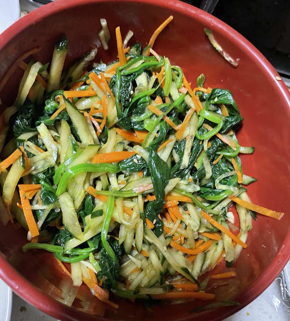 减肥菜谱～凉拌菠菜