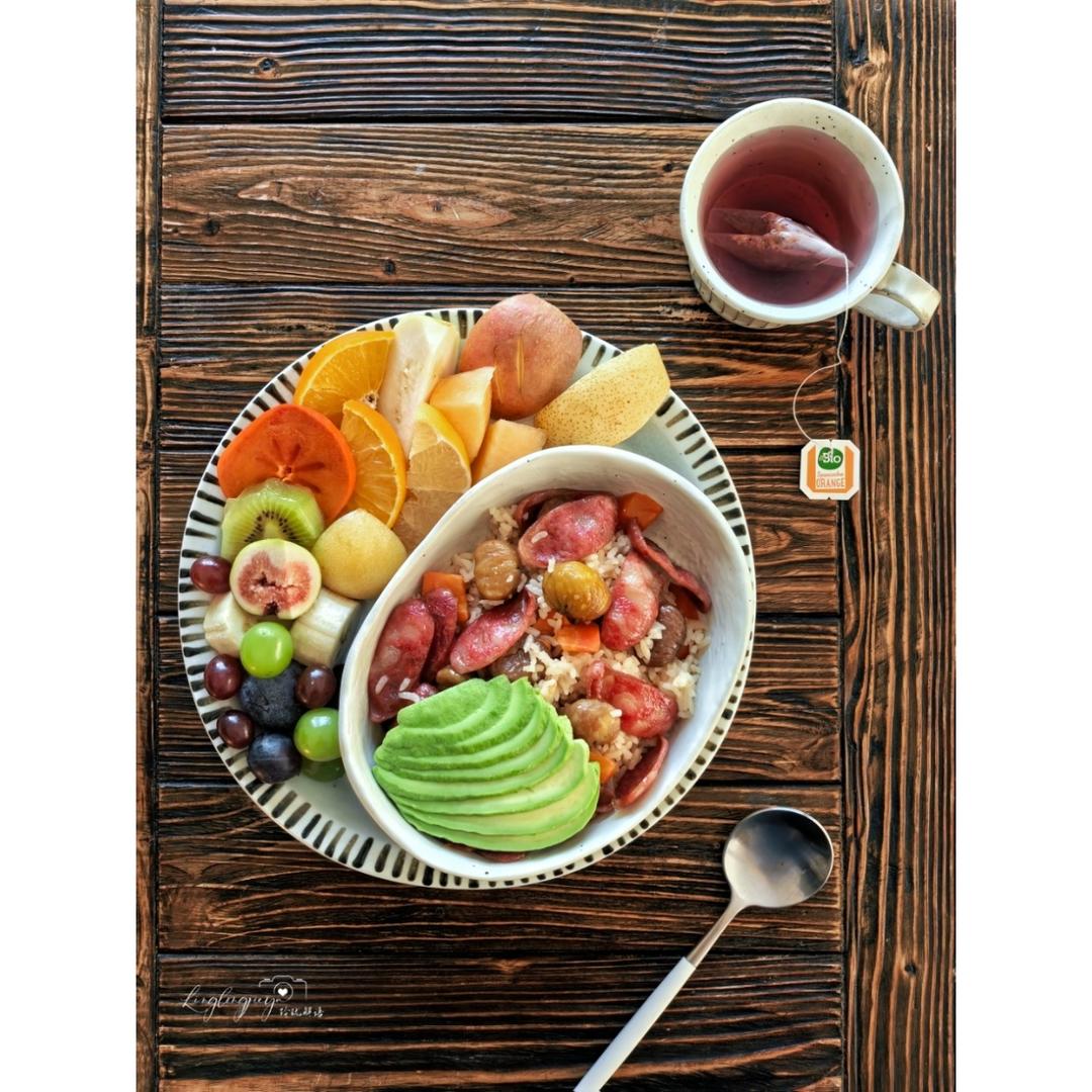 腊肠南瓜栗子焖饭