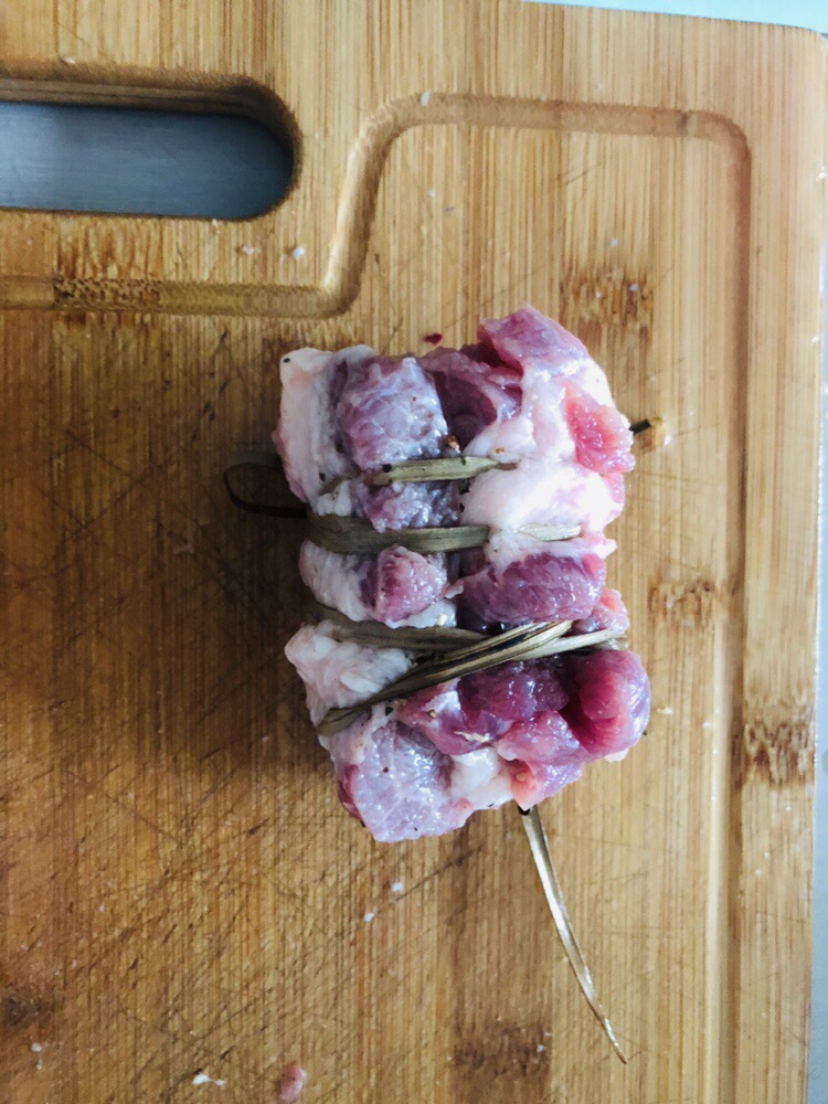 低配版日式豚骨叉烧拉面的做法 步骤3
