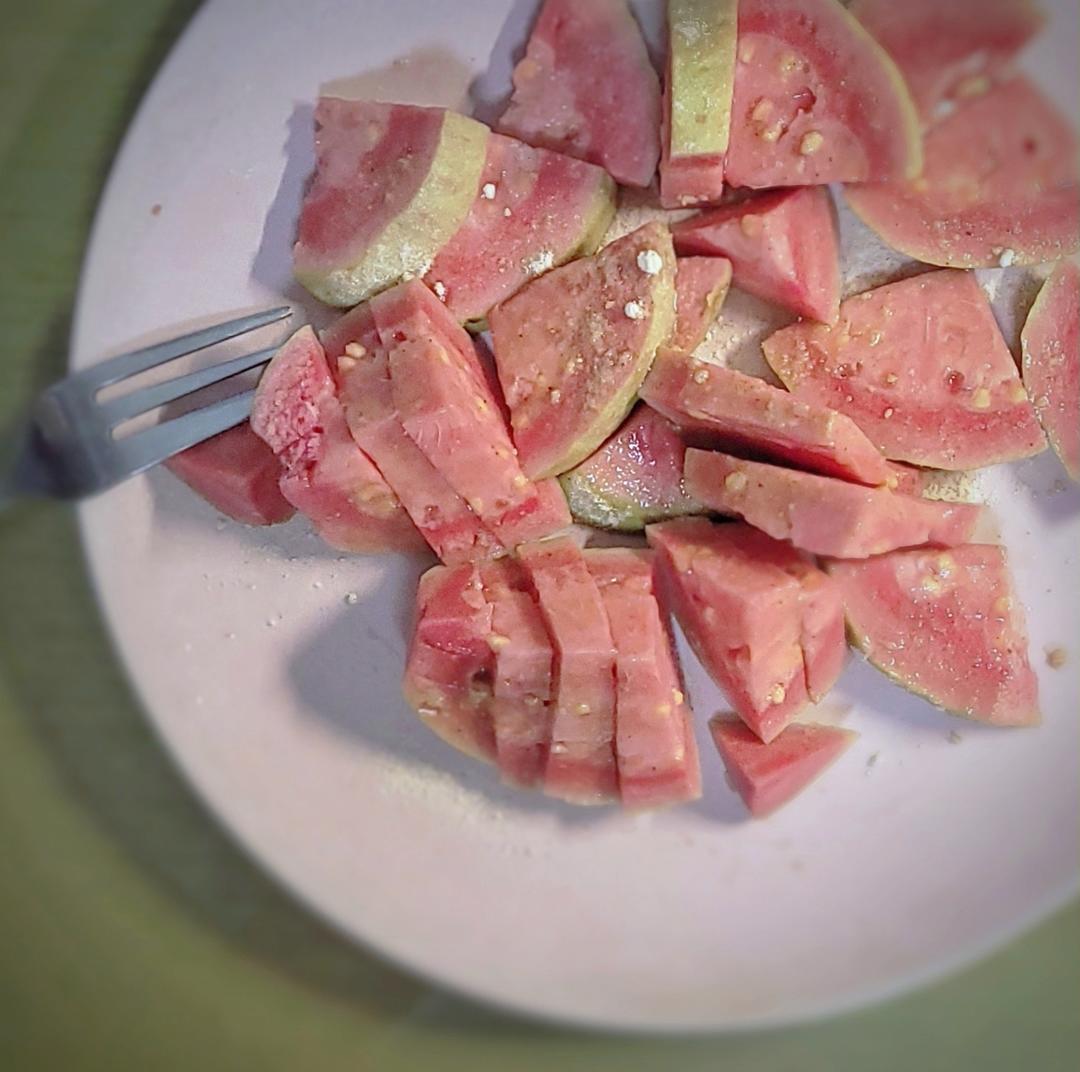 好吃到停不下来的【梅粉番石榴】