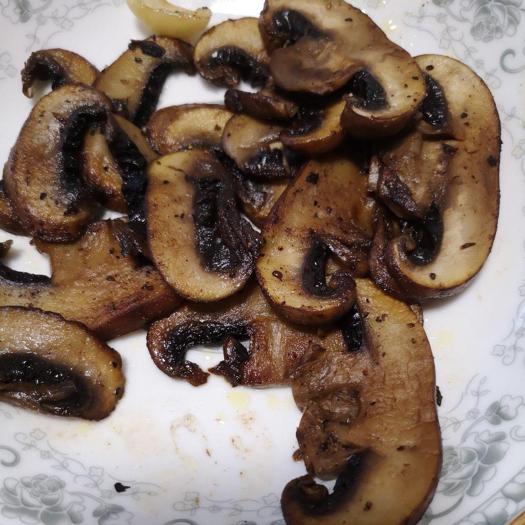 樵子何做的黄油香煎大褐菇/牛排菇ole最火top1