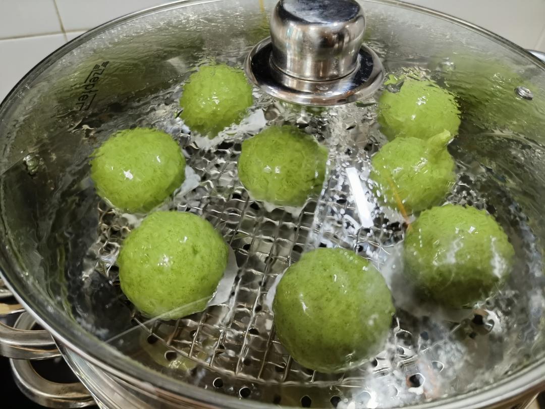 清明必吃的艾草青团