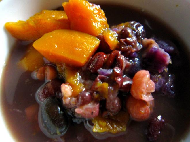 红豆薏仁紫薯南瓜粥的做法