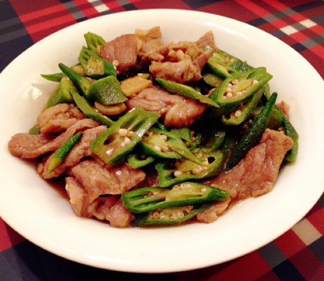 秋葵炒肉片