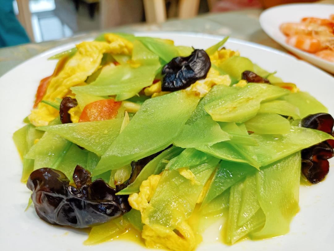 在厨房里遇到你