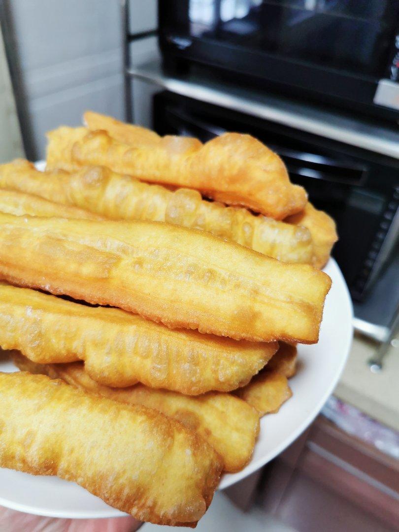 自制蓬松酥脆大油条