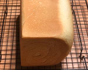 北海道红豆沙漩涡吐司🌀超完美漩涡整形法 无黄油豆沙面包的做法 步骤10