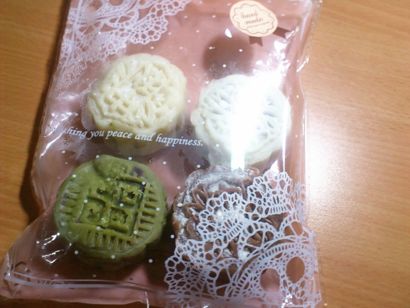 冰皮豆沙月饼