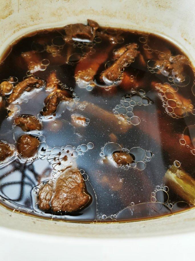 不加香料的红烧牛腱子