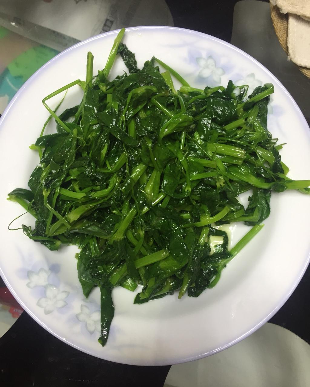 清炒豌豆苗