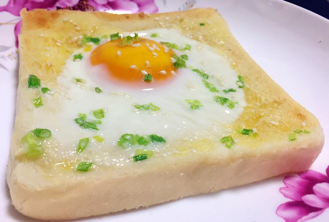 鸡蛋趴土司