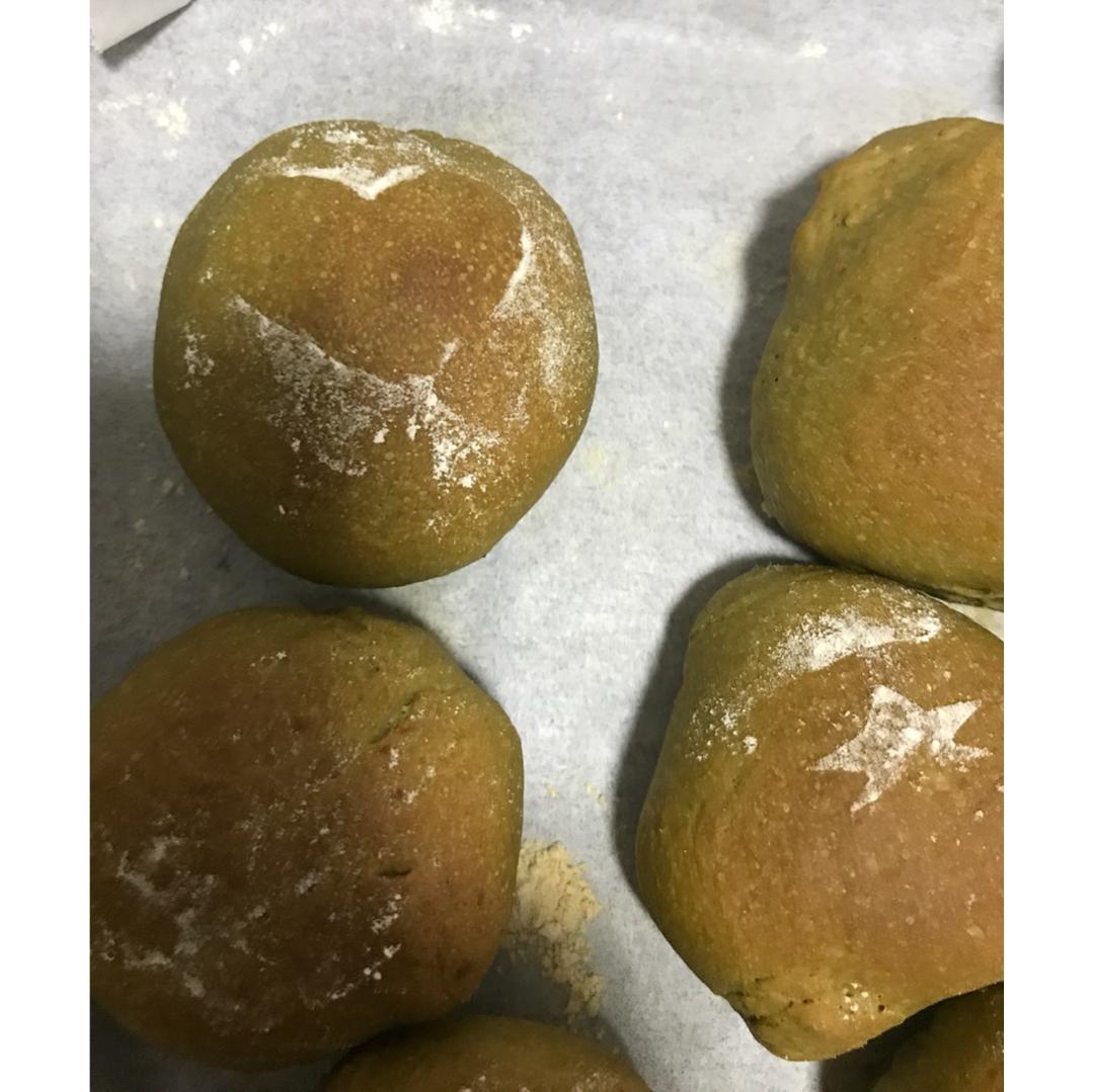 抹茶红豆软面包