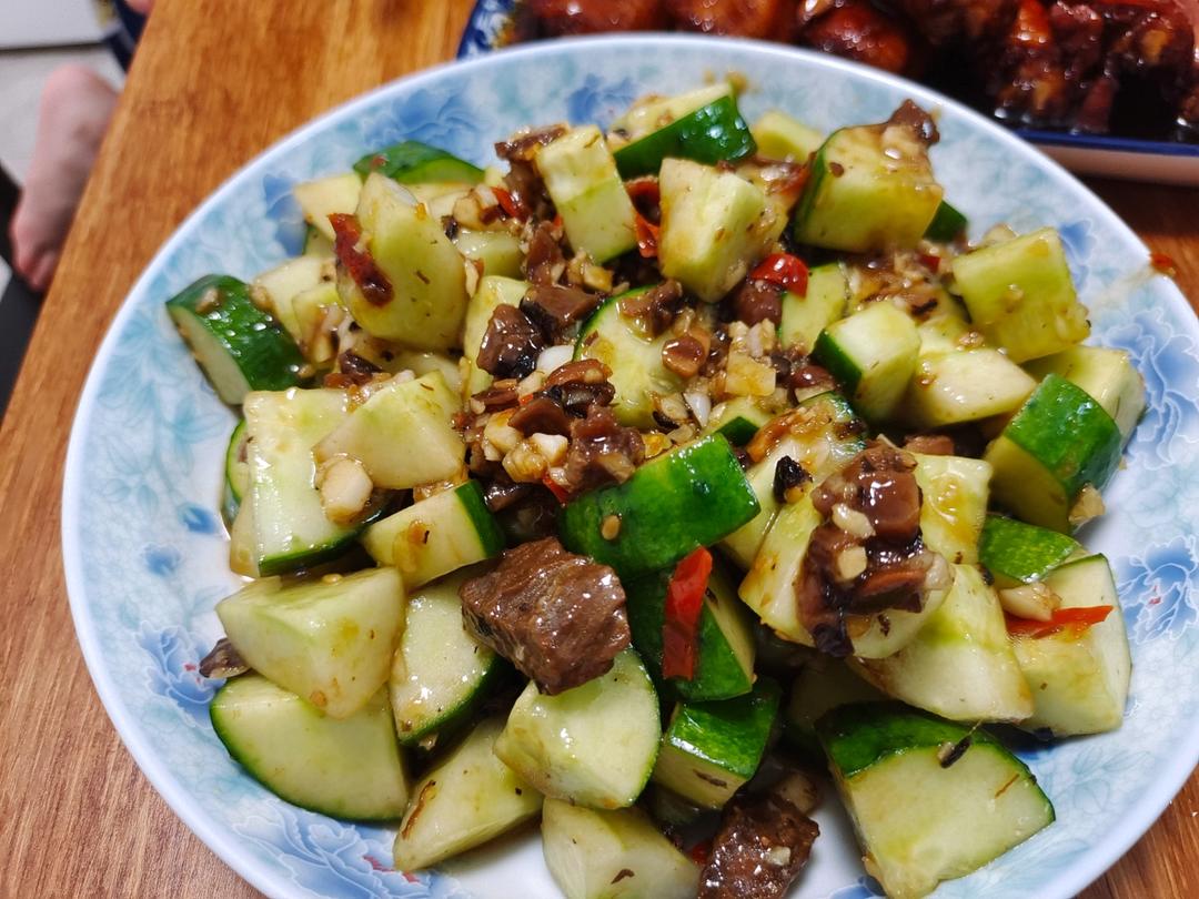 凉拌黄瓜