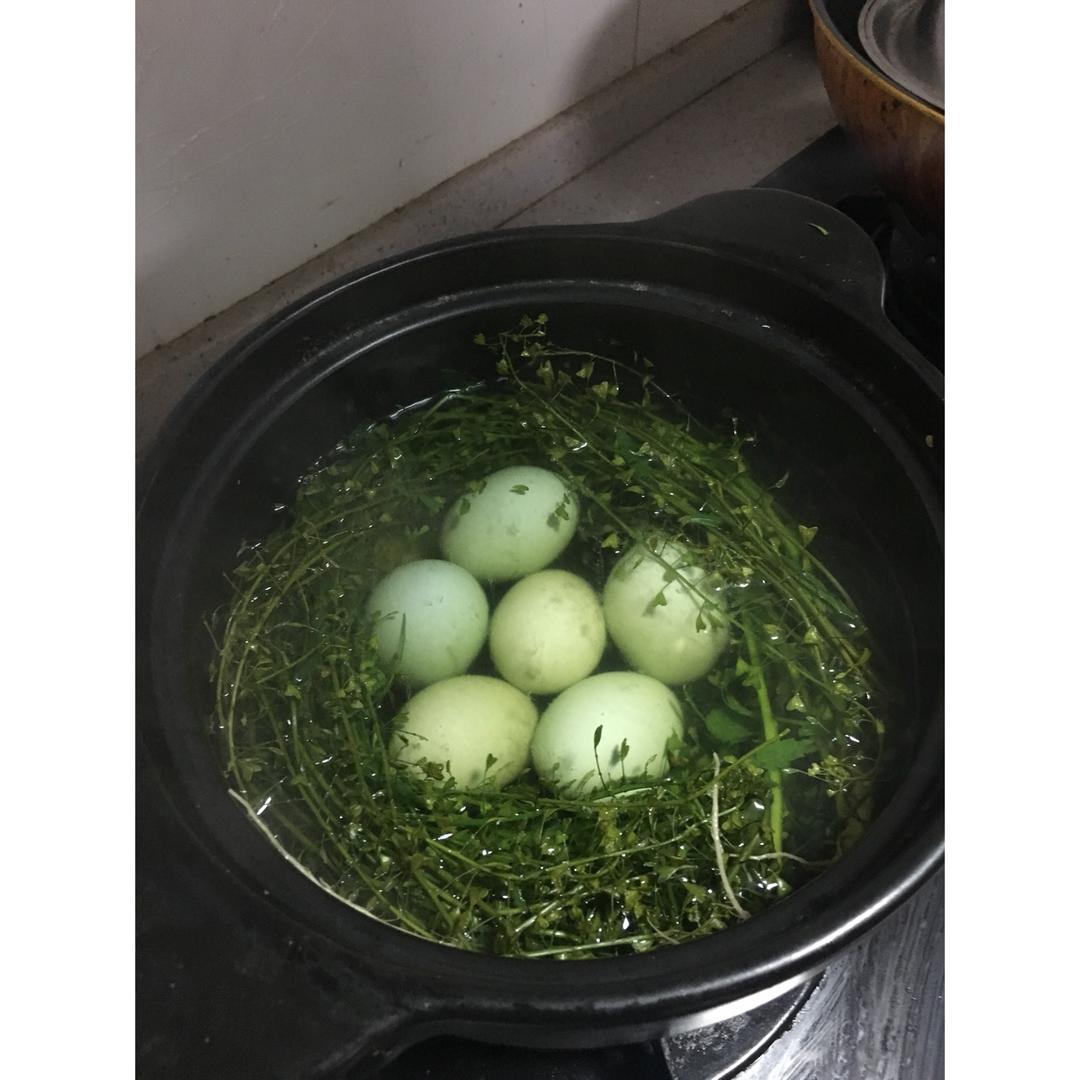 地菜花煮鸡蛋