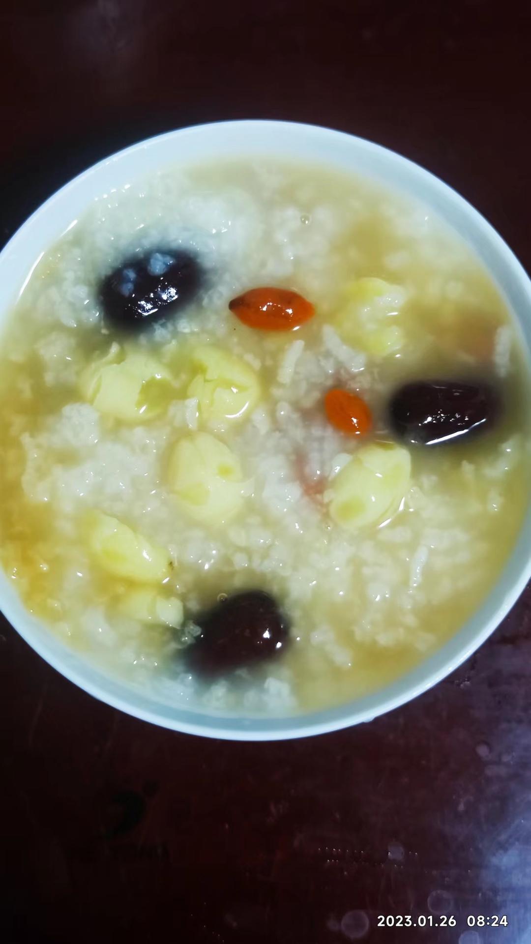 白果核桃红枣粥