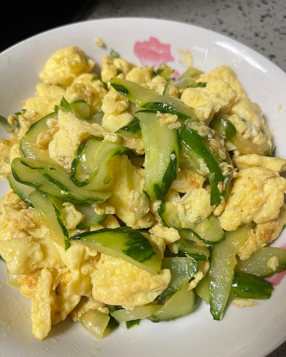 黄瓜炒鸡蛋 （青瓜炒鸡蛋）