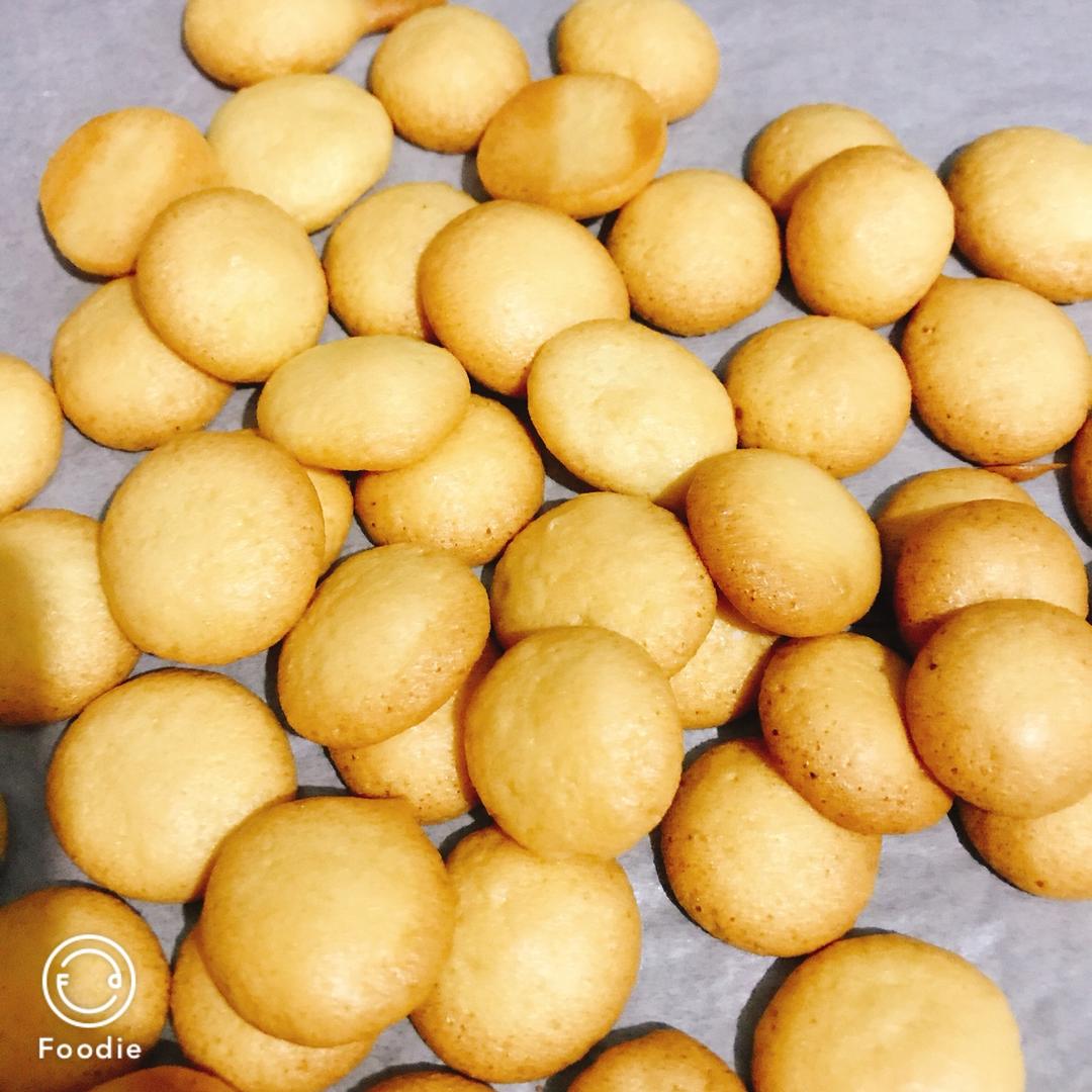 简便的鸡蛋饼干，特别适合小孩子吃