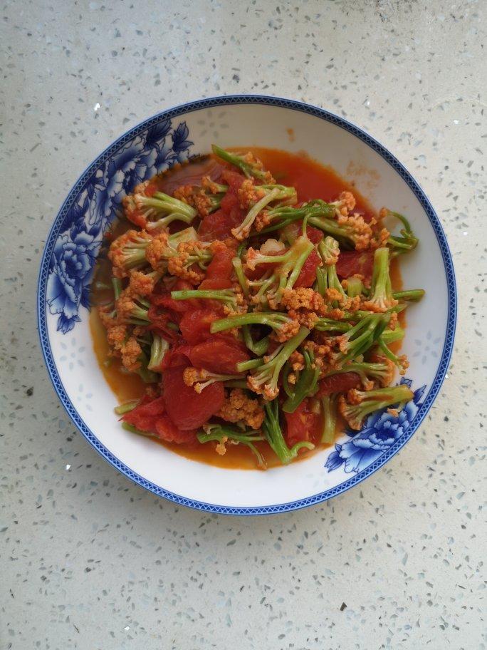 西红柿炒菜花