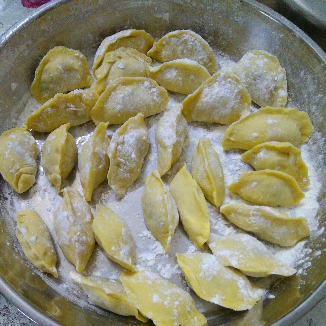 【免揉】皮薄筋道冻后不破的饺子皮