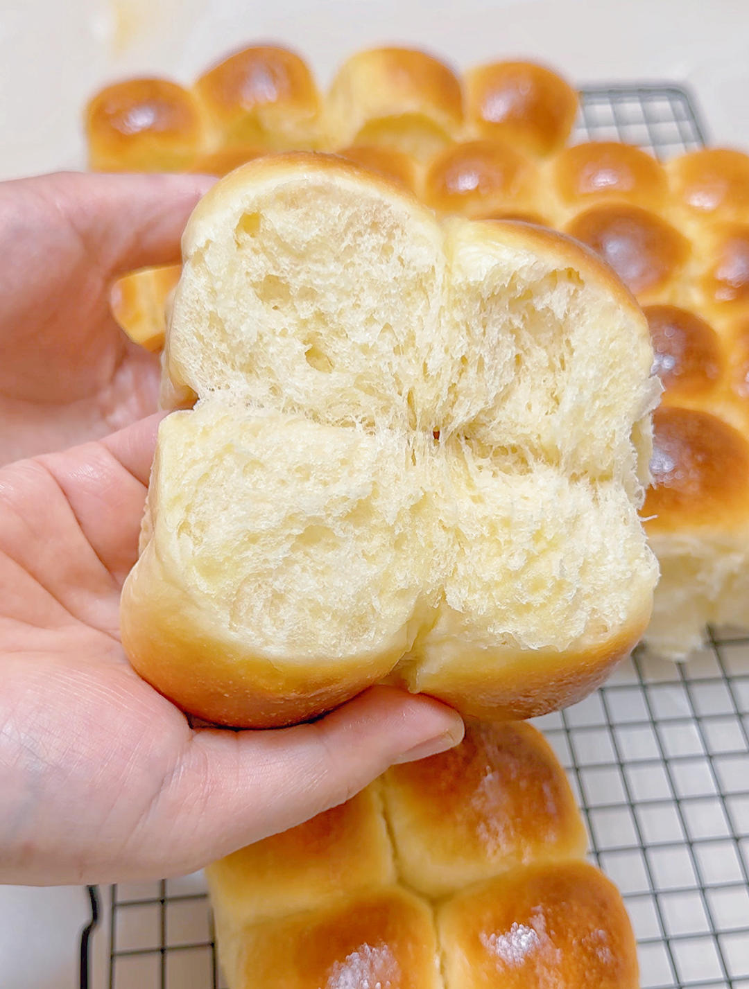 纯奶手撕吐司的做法 步骤1