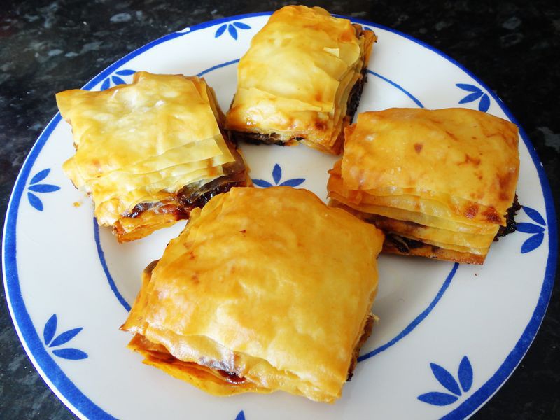 果仁蜜饼 Baklava