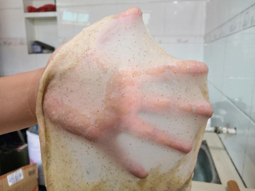 轻松揉出手套膜的水合法揉面