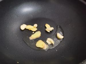 美贝豆腐杂菇汤的做法 步骤3