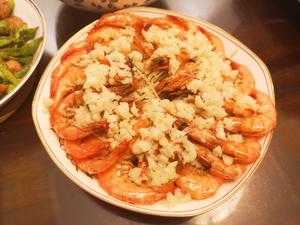 蒜蓉粉丝虾，鲜嫩入味，颜值担当，宴客必备！的做法 步骤8