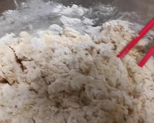 普通面粉就可以做的拉丝蒸面包（附上详细操作视频）的做法 步骤3