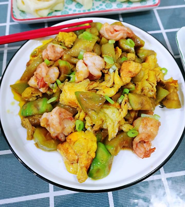 快手～丝瓜虾仁炒蛋