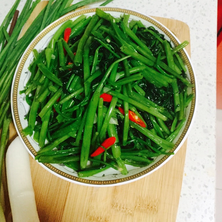 家常菜 清炒空心菜 清秋做的清炒空心菜