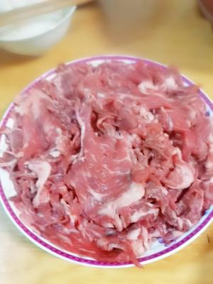 泡菜牛肉火锅的做法 步骤1