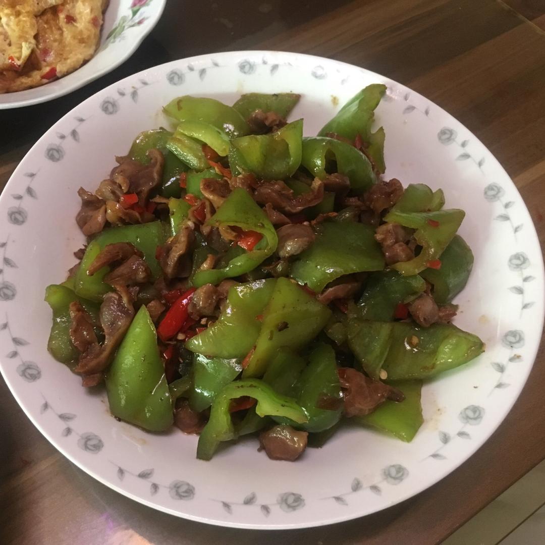 小炒鸡胗