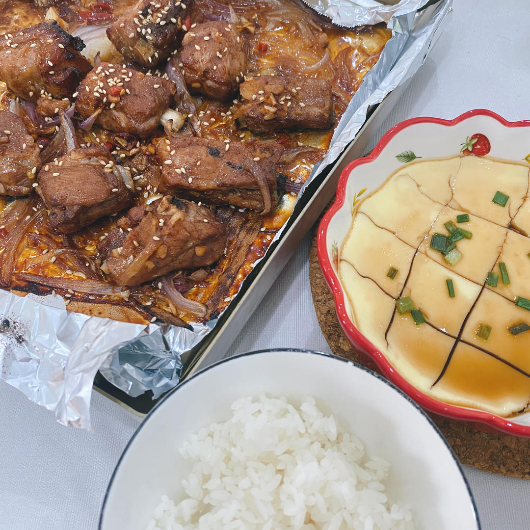 滋滋烤排骨——排骨最好吃的做法没有之一！