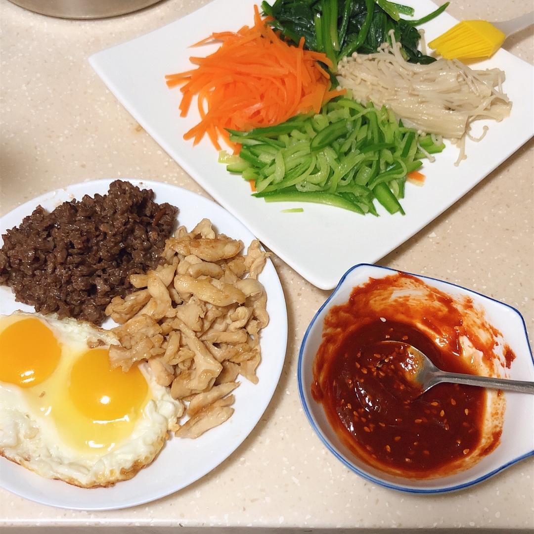 韩式石锅拌饭