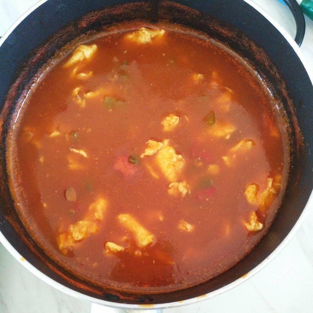 浓香饱满西红柿鸡蛋打卤面