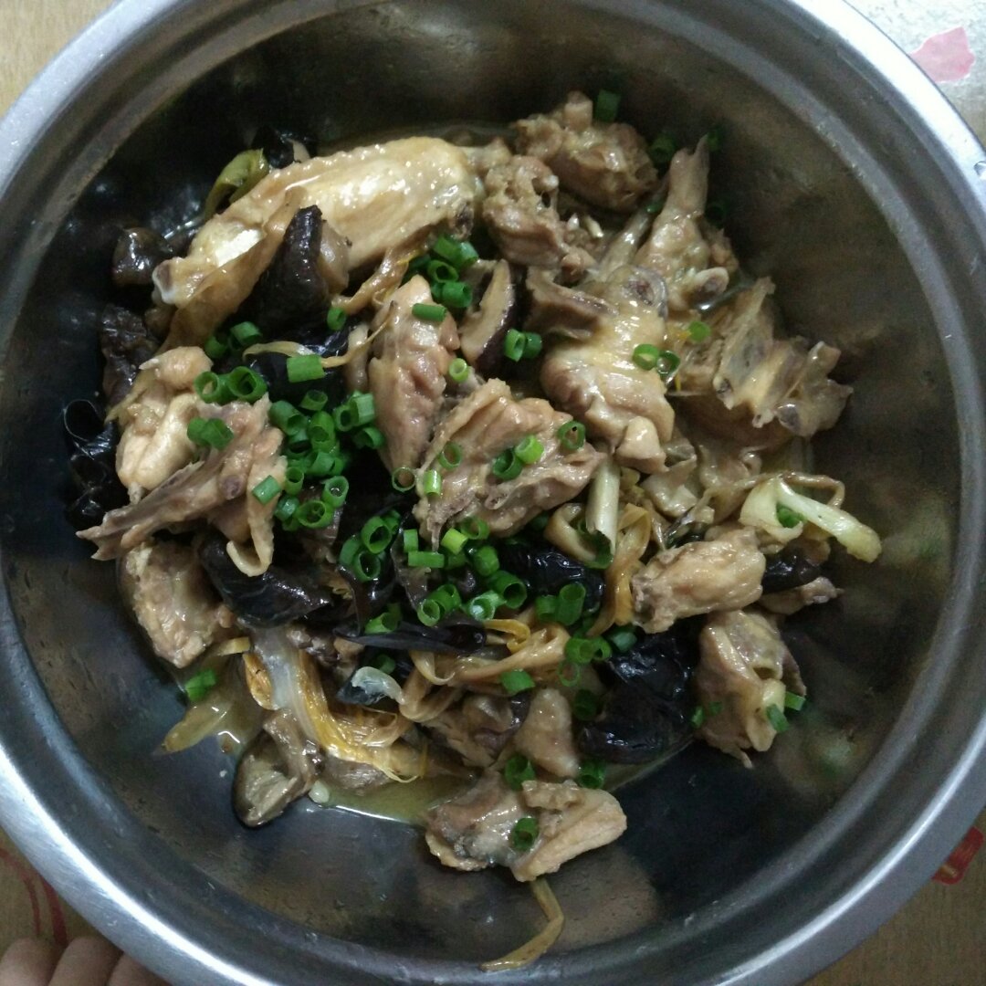 冬菇焖鸡