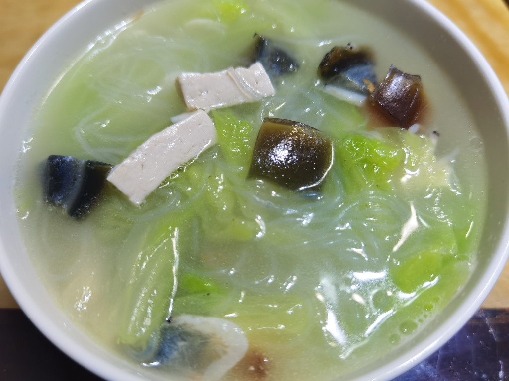 超暖胃白菜粉丝汤的做法