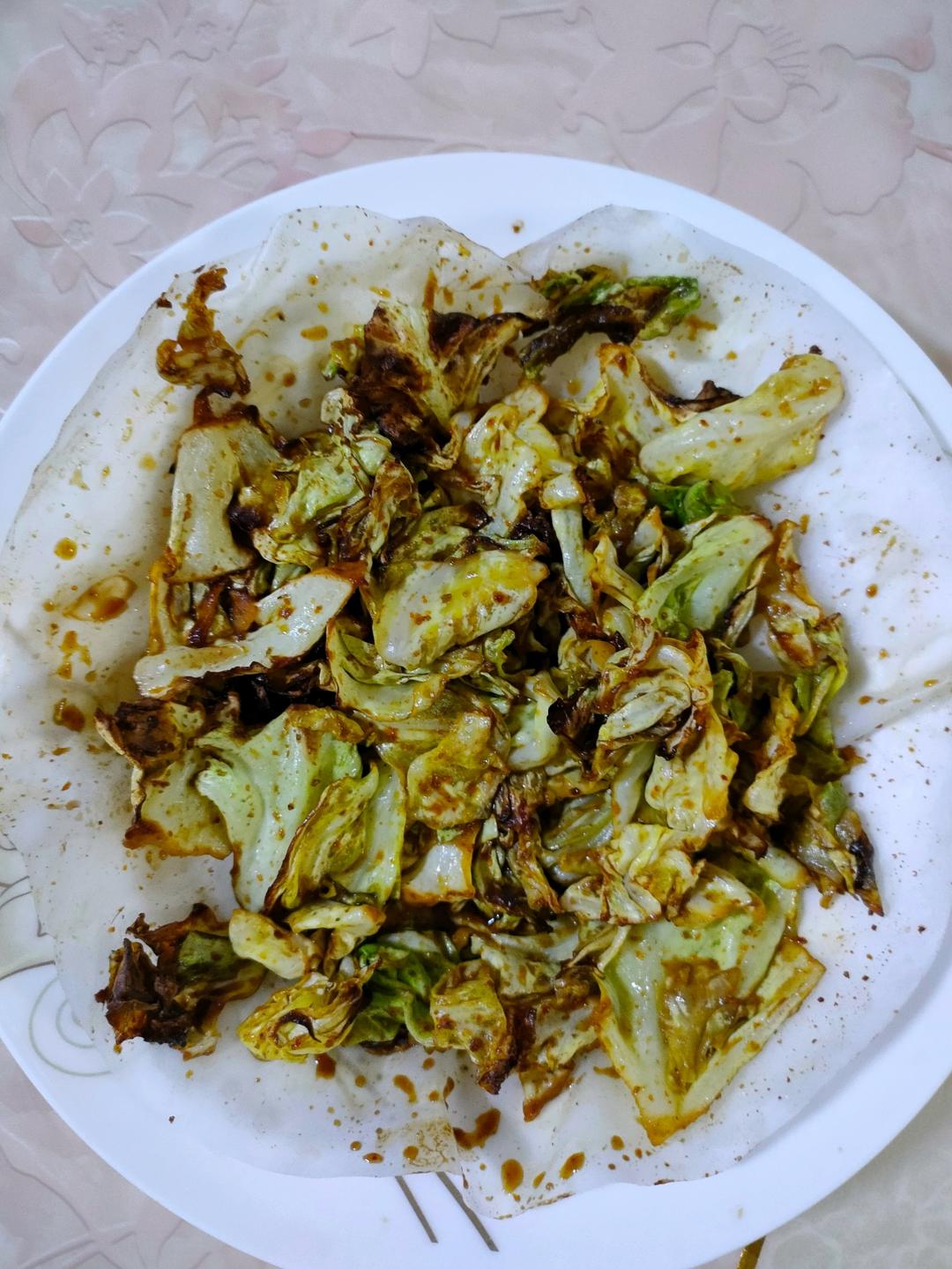 巨好吃😋空气炸锅包菜 ，烧烤摊味道~