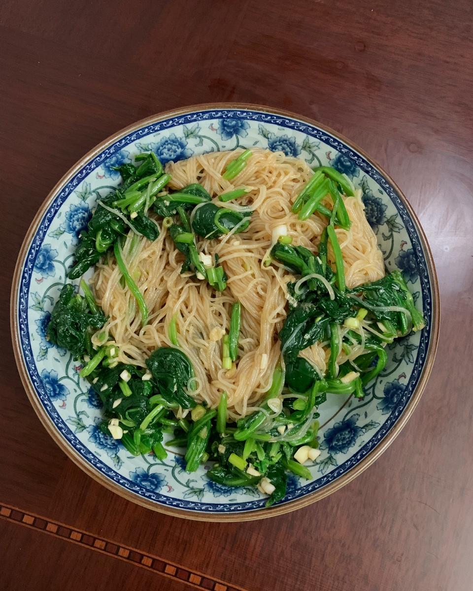 菠菜拌粉丝