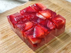 草莓消耗-草莓果冻的做法 步骤6